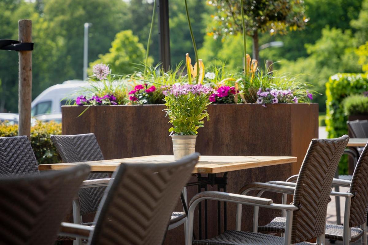 Hotel-Restaurant De Boer'Nkinkel โฮนเดอร์โล ภายนอก รูปภาพ