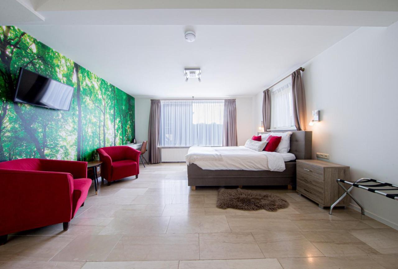 Hotel-Restaurant De Boer'Nkinkel โฮนเดอร์โล ภายนอก รูปภาพ